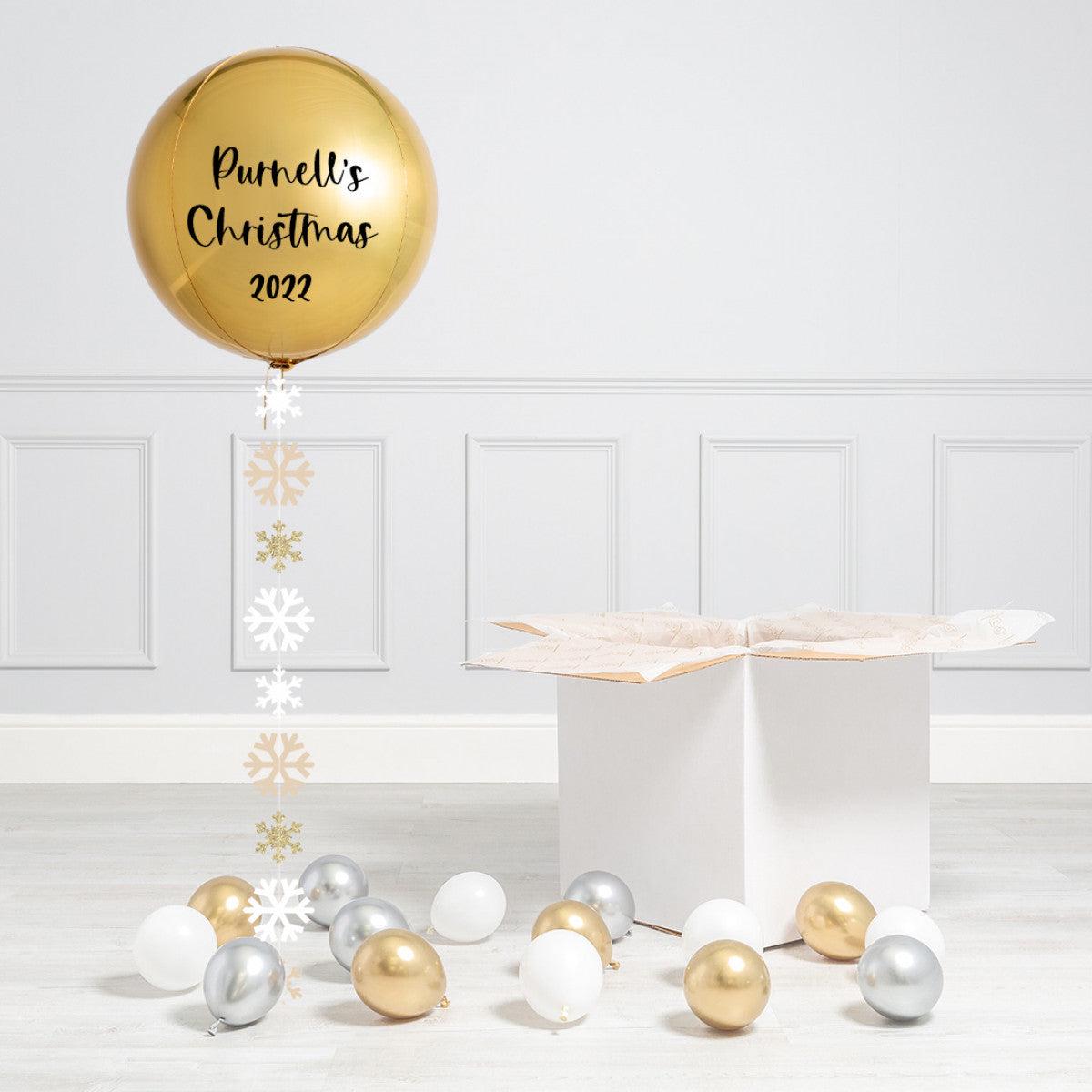 Gold Personalised Helium Balloon with Mini White, Gold and Silver Balloons  – Perfect for Christmas